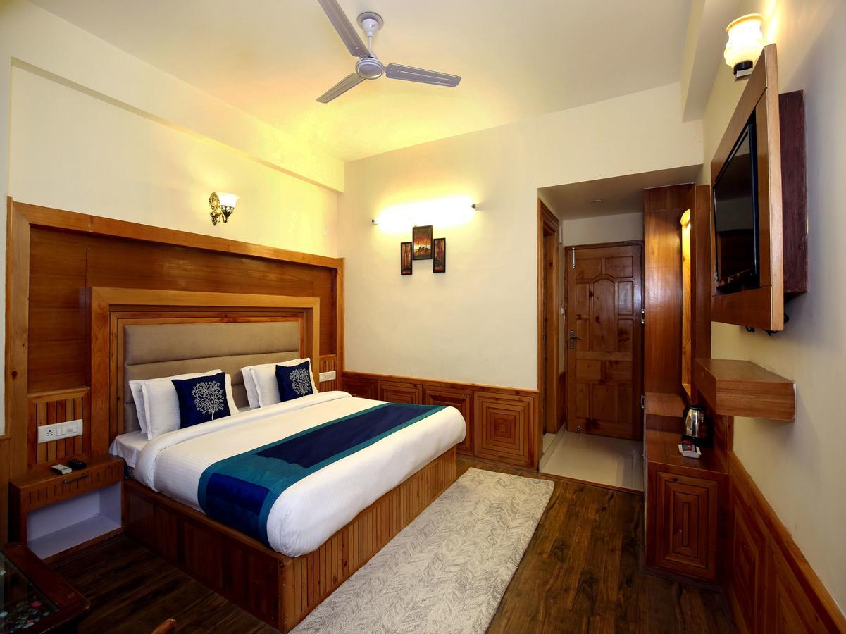Oyo 10116 Hotel Rhythm Retreat Manāli Buitenkant foto